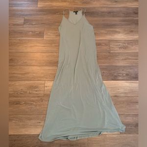 Women’s Sage Green Maxi Dress Size Large